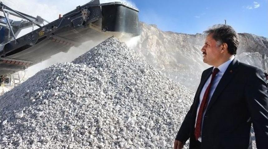 Kurşunlu Mahallesi&rsquo;nde Kurulan Taş Ocağı &Uuml;retime Başladı