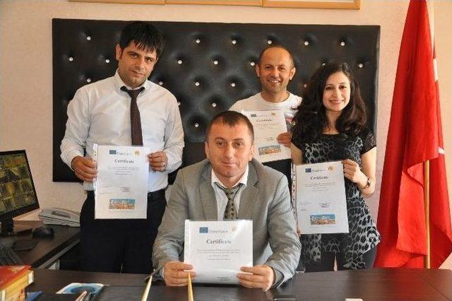 Silopi&rsquo;deki &Ouml;ğretmenler, Paris&rsquo;te Teknoloji Eğitimi Aldı 1