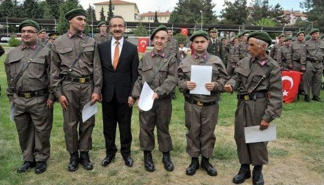 Uşak&rsquo;ta 24 Engelli Askerlik Heyecanını Yaşadı 2