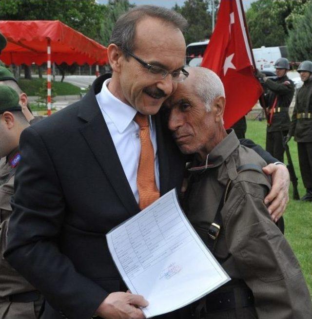 Uşak&rsquo;ta 24 Engelli Askerlik Heyecanını Yaşadı 3