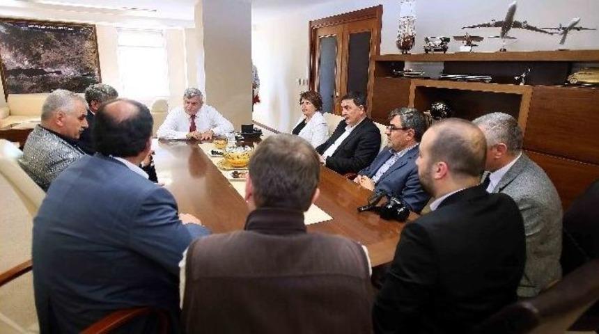 Başkan Karaosmanoğlu M&uuml;siad&rsquo;ı Misafir Etti