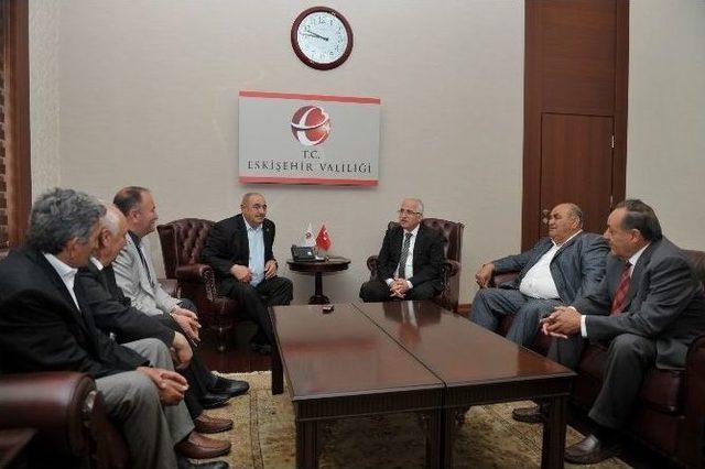 Hacı Bektaşi Veli Anadolu K&uuml;lt&uuml;r Vakfı Yeni Y&ouml;netiminden Vali Tuna&rsquo;ya Ziyaret 3