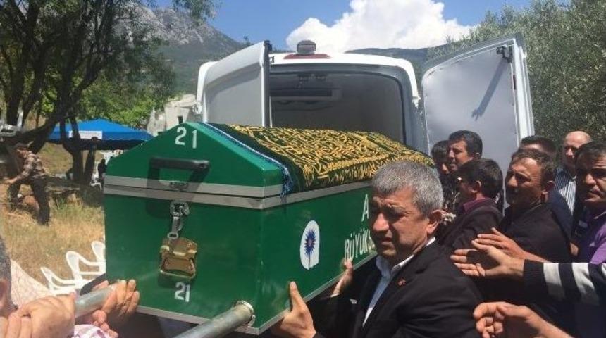 Agc Başkanı Yeni&rsquo;nin Acı G&uuml;n&uuml;