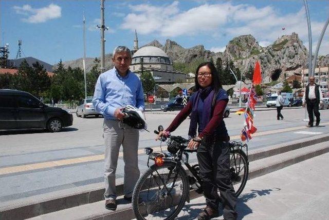 Bisikletle Tek Başına D&uuml;nya Turu 1