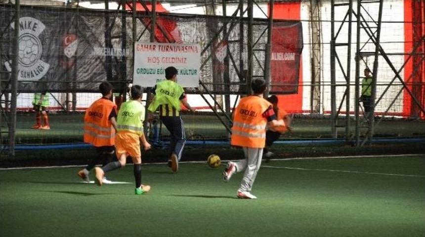 Orduzu Derneği&rsquo;nden &ldquo;bahar Futbol Turnuvası&rdquo;