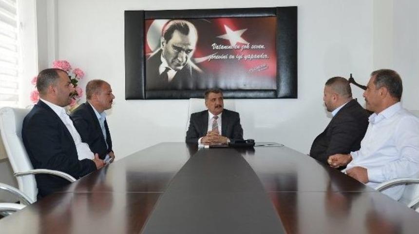 Otopark&ccedil;ılar Ve Yıkamacılar Derneği G&uuml;rkan&rsquo;ı Ziyaret Etti