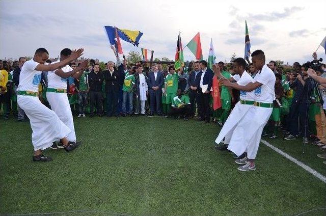 Konya’da Uluslararası Öğrenci Futbol Turnuvası Yapılıyor