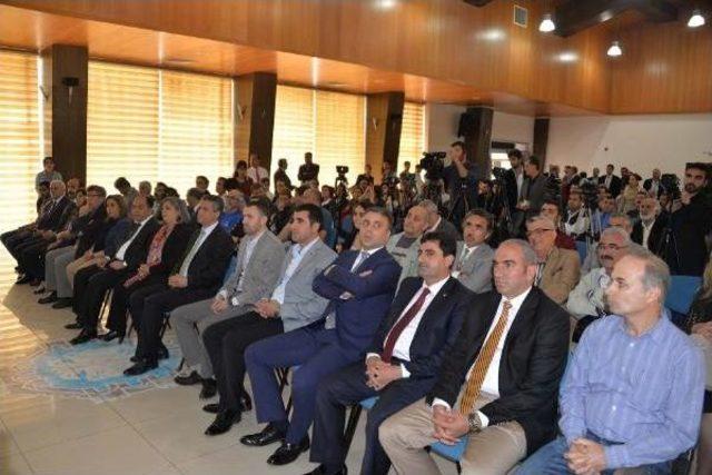 Diyarbakır'da '1'inci Amed Kitap Fuarı' Açıldı