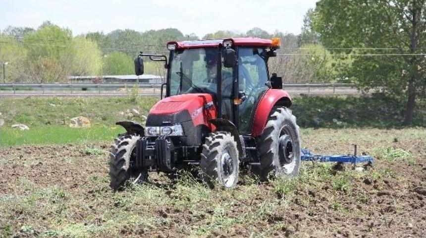 Case Ih Trakt&ouml;rleri, Tarla Tatbikatı Yapıldı