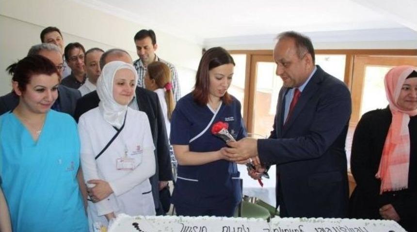 Anadolu Hastanesi&rsquo;nde Hemşireler G&uuml;n&uuml; Kutlandı