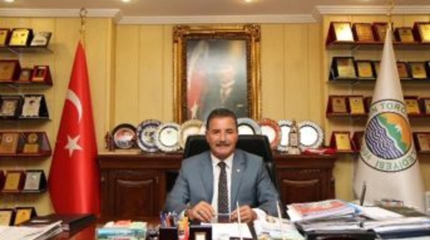 Başkan Tuna, Ebeler Ve Hemşireler Haftasını Kutladı