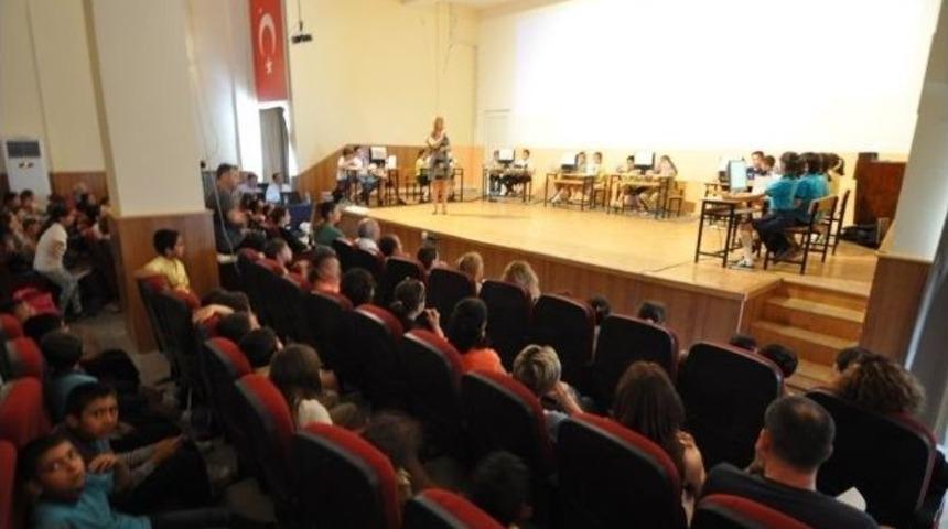 Bodrumlu &Ouml;ğrenciler Bilgileriyle Yarıştı