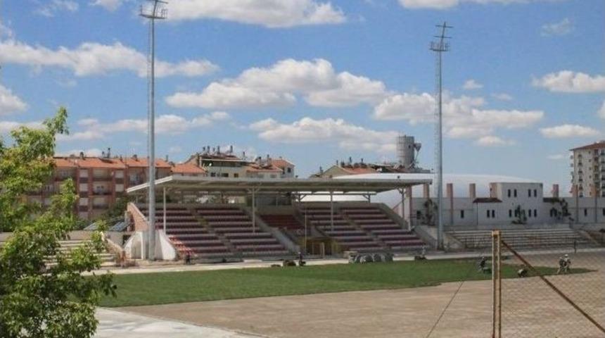 Kemal Kaynaş Stadyumu Yenileniyor