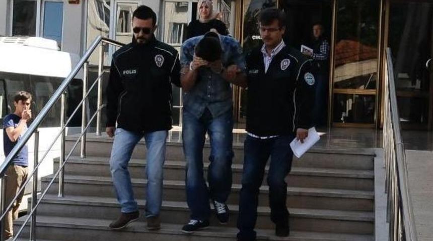 Uyuşturucu Hap Kullandığı &Ouml;ne S&uuml;r&uuml;len 2 &Uuml;niversite &Ouml;ğrencisi &Ouml;ld&uuml; (3)