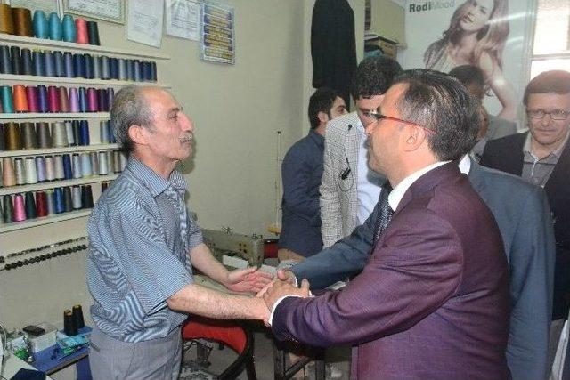 Milletvekili Adayı Ömer Ünal Akşehir’de Vatandaşla Buluştu