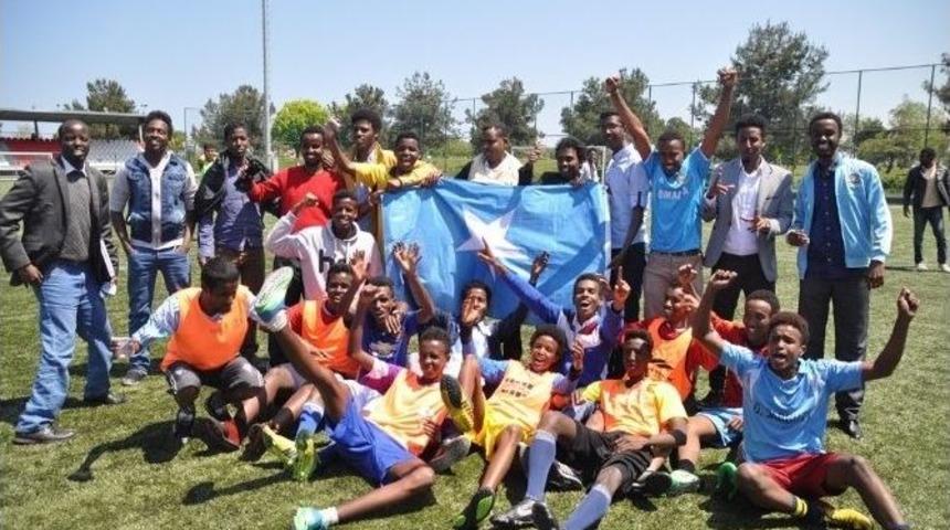 2. Geleneksel Uluslararası &Ouml;ğrenci Futbol Turnuvası Sona Erdi