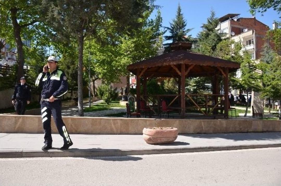 Bilecik&rsquo;te Ş&uuml;pheli &Ccedil;anta Paniği