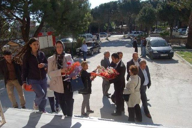 Lapseki&rsquo;de Hemşireler Haftası Kutlamaları 1