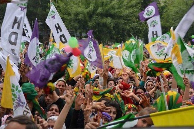 Hdp Eş Genel Başkanı Yüksekdağ Siirt’te Halka Hitap Etti