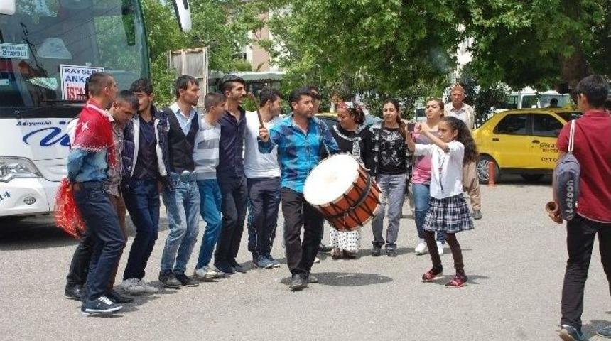 Ana Kuzuları Asker Ocağına G&ouml;nderildi