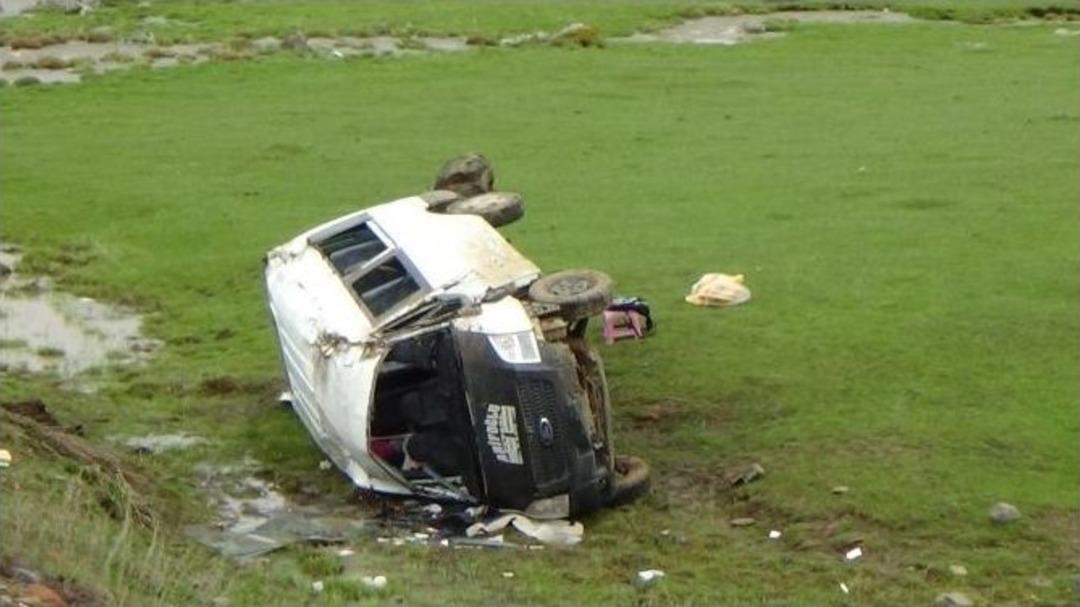 Ardahan&rsquo;da Zincirleme Trafik Kazası: 6 &Ouml;l&uuml;, 17 Yaralı