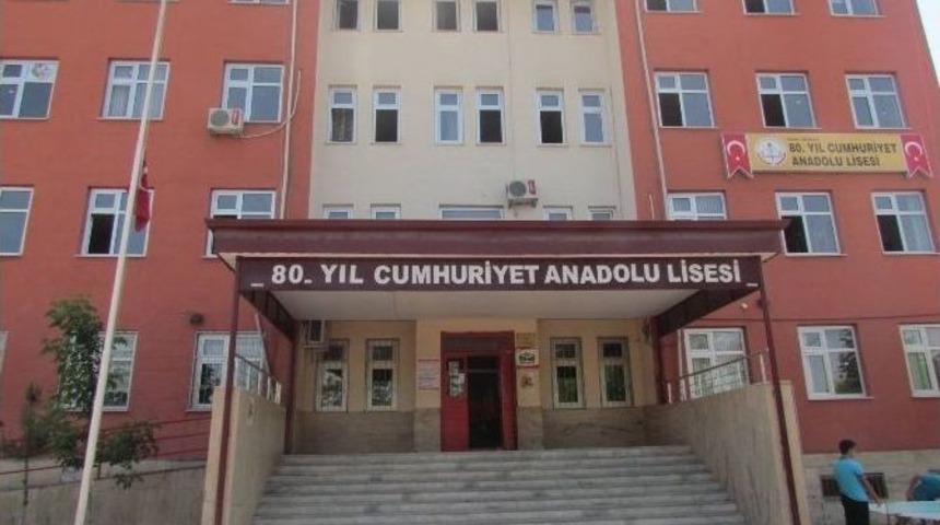 Kalp Krizi Ge&ccedil;iren Lise &Ouml;ğrencisi Hayatını Kaybetti