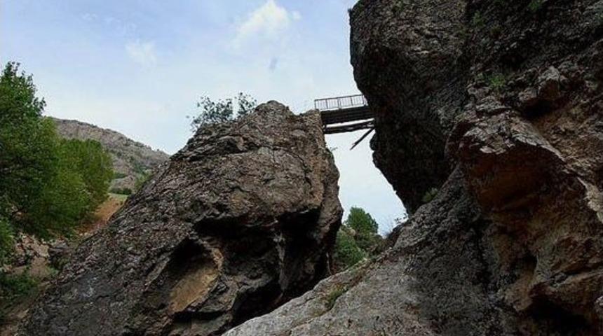 &rsquo;şeytan K&ouml;pr&uuml;s&uuml;&rsquo; Misafirlerini Bekliyor