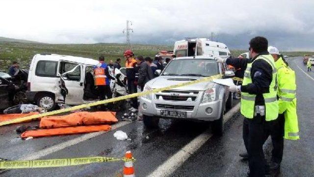 Kars- Ardahan Karayolunda Kaza: 6 Ölü (2) - Yeniden