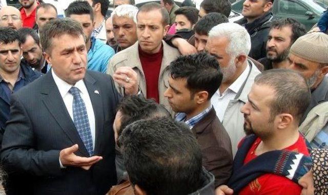 Erzurum'da Konutzedelerin Eylemine Mhp Adayı Destek Verdi