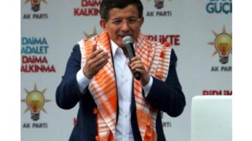 Başbakan Davutoğlu Burdur&rsquo;da (1)