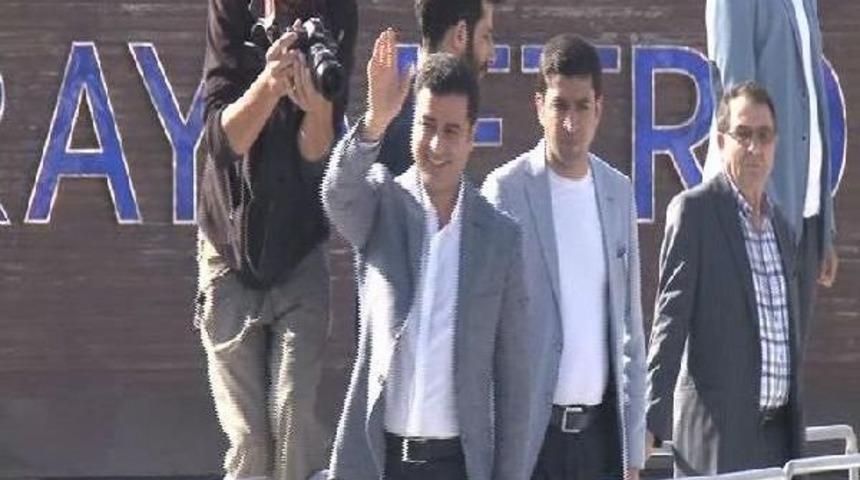 Demirtaş, İstanbul Aksaray Mitinginde Konuştu...