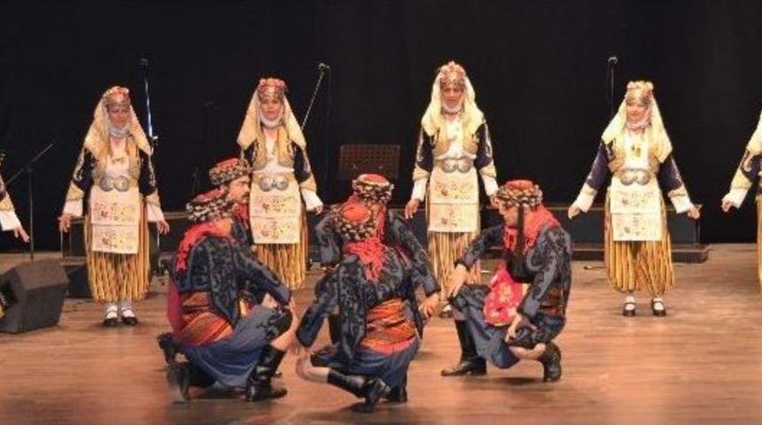 Eczacıların Geleneksel Halk Oyunları Kursu Başlıyor