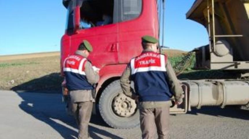 Jandarma&rsquo;dan 8 Bin 784 Tl Tonaj Cezası