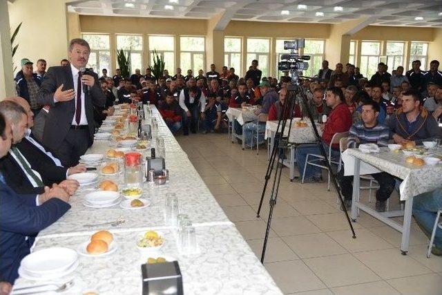 Kayseri Şekerden,çalışanlarına Teşvik İkramiyesi