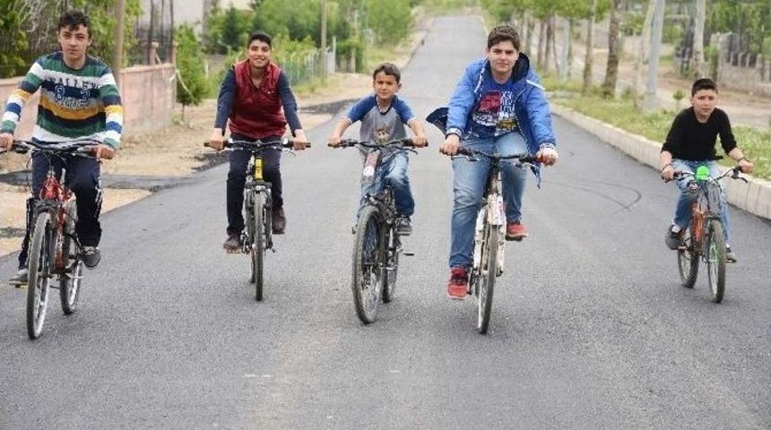 Metin Sel&ccedil;uk Bulvarı Asfaltlanıyor