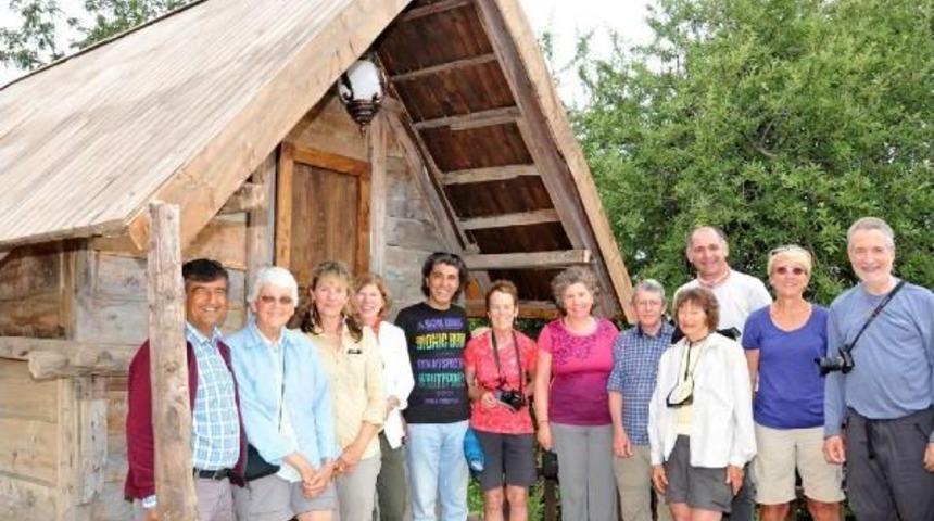 Asırlık Taş Evlerde Tatil