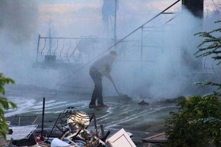 İşyerleri Gözlerinin Önünde Kül Oldu G4