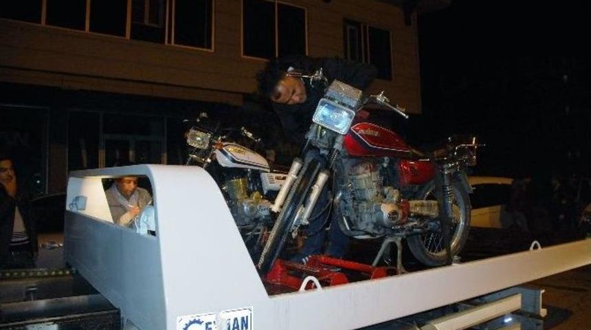 Adıyaman&rsquo;da 1 Kişinin &Ouml;ld&uuml;ğ&uuml; Kaza Sonrası Denetimler Arttı