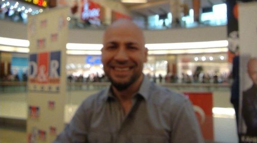 Yazar Tazeoğlu Okurları İle Buluştu