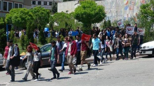 Kocaeli Üniversitesi Öğrencilerinden Soma Protestosu