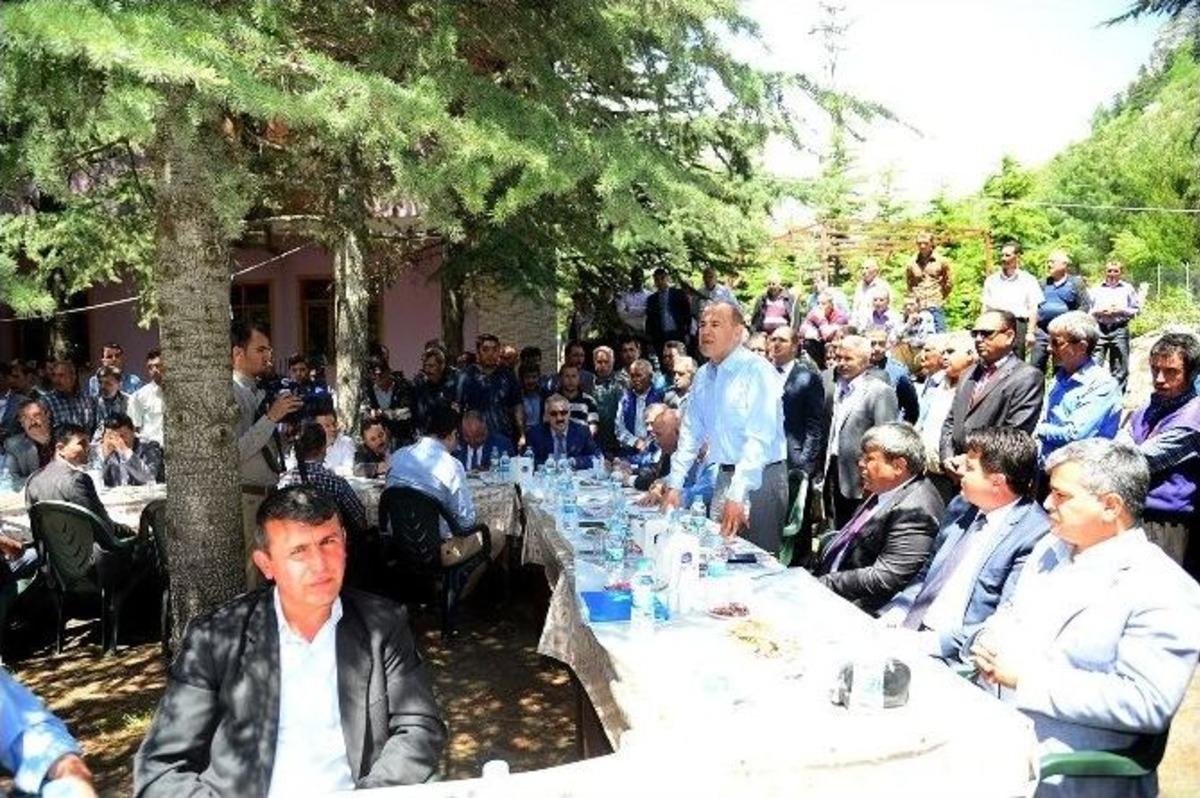 Başkan S&ouml;zl&uuml;&rsquo;den, Aladağ&rsquo;a Su, Yol Ve Otob&uuml;s M&uuml;jdesi