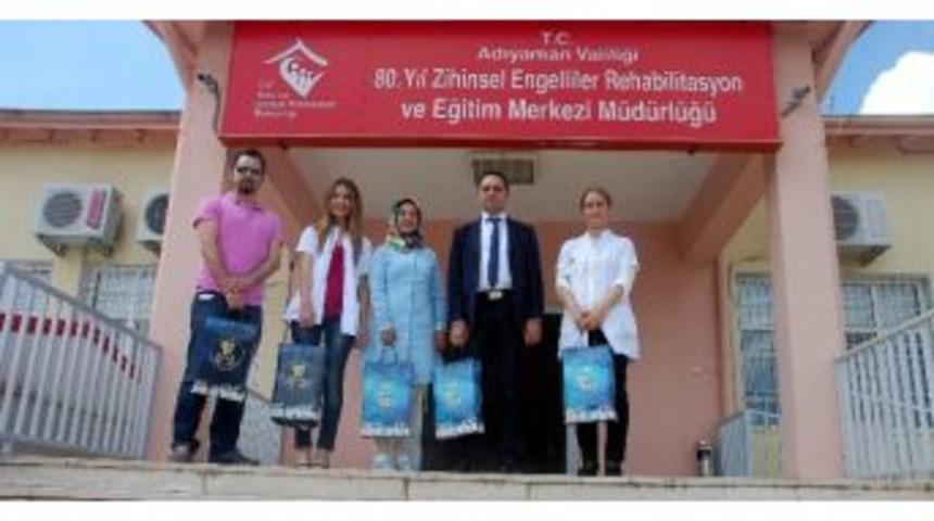 Engellilere Elektrikli Diş Fır&ccedil;ası Dağıtıldı