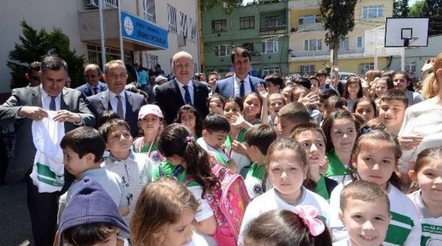 Osmangazi&rsquo;de Hizmet Almayan Okul Kalmayacak