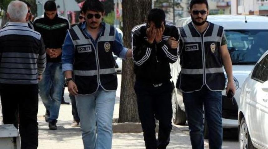 İnşaatlardan Kablo &Ccedil;alan 2 Kişi Yakalandı