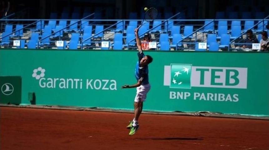 Nadal&rsquo;dan Marsel İlhan&rsquo;a Ge&ccedil;it Yok
