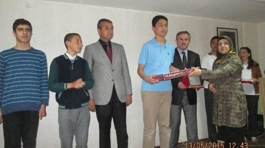 Fen Lisesi&rsquo;nde Matematik Yarışması &Ouml;d&uuml;l T&ouml;reni