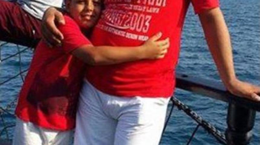 Kaldırıma 1 Adım Kala Ara&ccedil; &Ccedil;arpan K&uuml;&ccedil;&uuml;k Ege Ağır Yaralandı