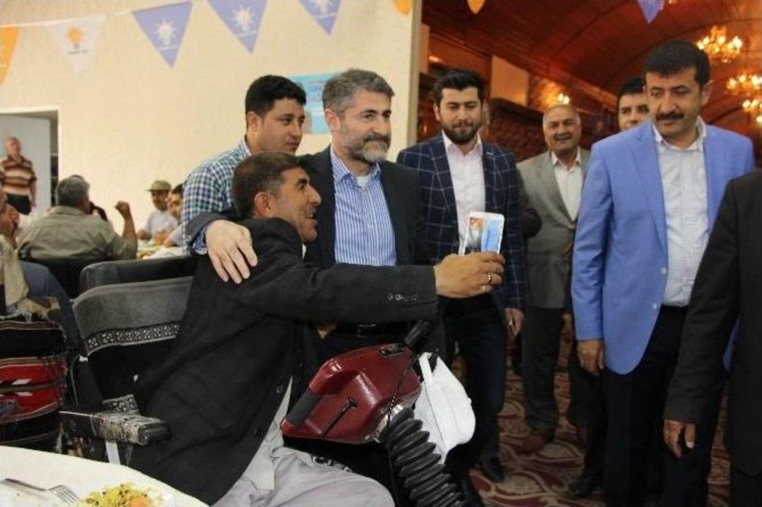 Ak Partili Nebati, Engellilere Tekerlekli Sandalye Dağıttı