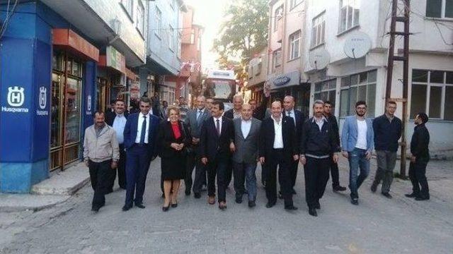 Mhp İstanbul Milletvekili Adayı Karakoç, Seçim Çalışmalarını Sürdürüyor 1
