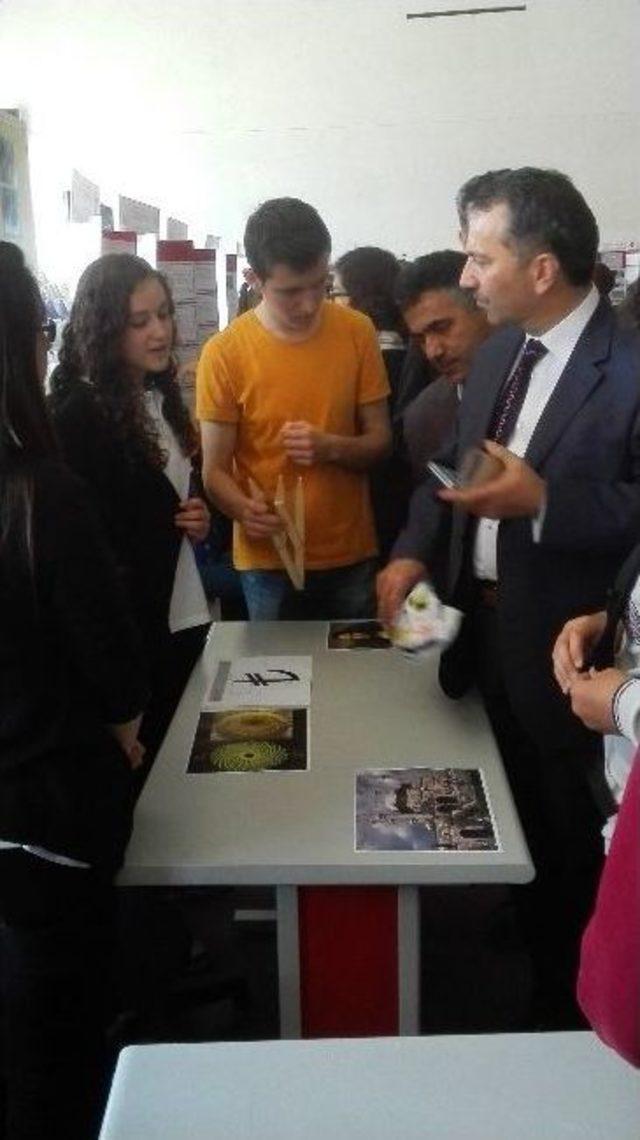 Bozüyük Kumral Abdal Anadolu Lisesi Tübitak Bilim Fuarı Düzenledi